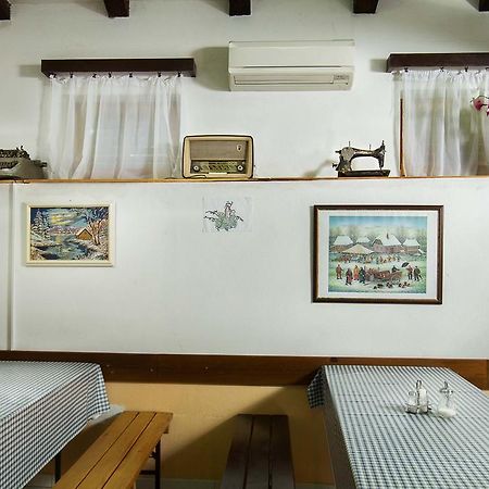 Farm Stay Ferjancic Vipava Exterior photo