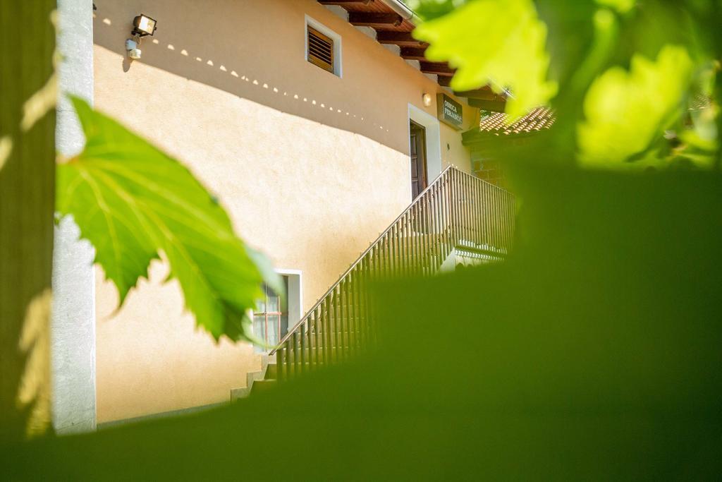 Farm Stay Ferjancic Vipava Exterior photo